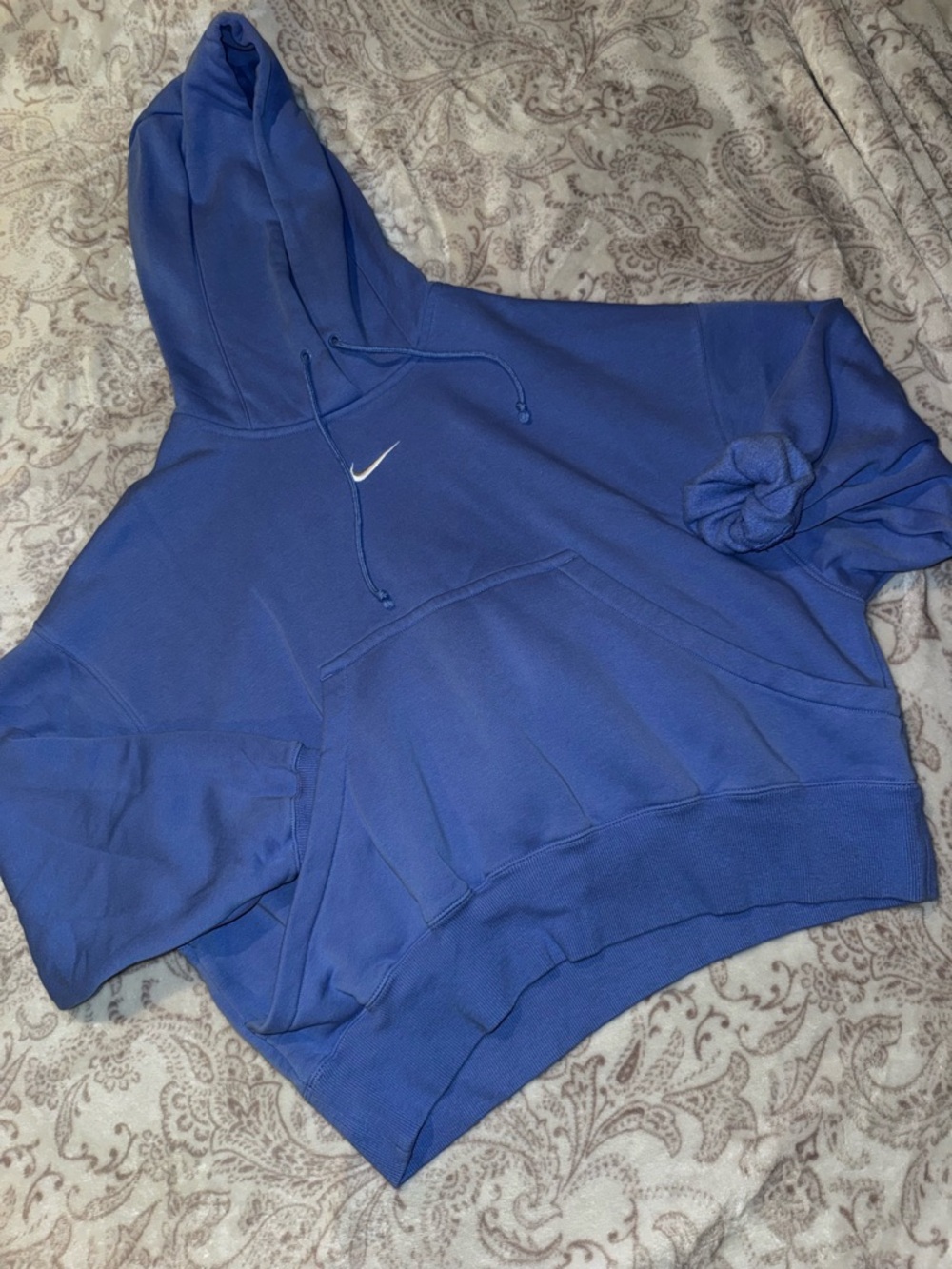 Nike Cropped Oversized Hoodie
